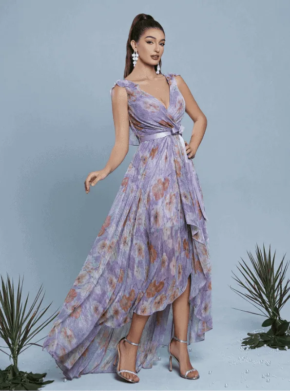 Floral midi summer wedding guest dress for 2025 country weddings – soft fabric and romantic design.