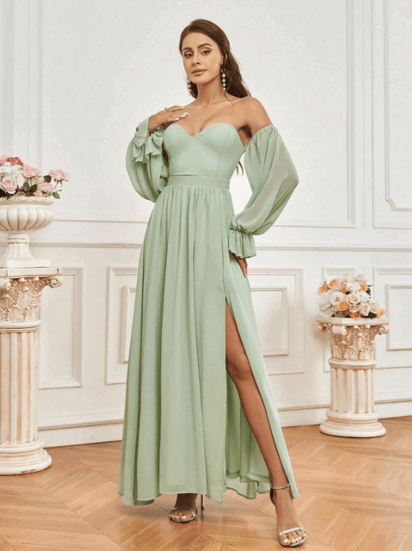 Romantic light fabric summer wedding guest dress for 2025 country weddings – flowy and elegant look.
